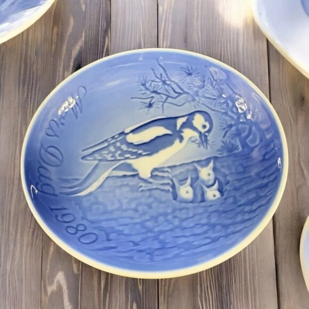 1980 Bing & Grondahl Plate Mothers Day Copenhagen Denmark Round‎ Dish Plate Bird